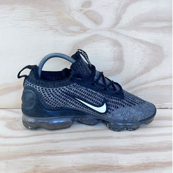 Nike - Air Vapormax FK - Sneakers - Black - Kids Big Unisex - 5.5Y - DB1550-006 - Picture 5 of 9